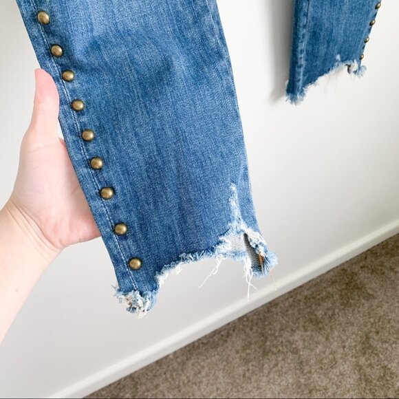 BUNDLE JAIMEG22 Driftwood Jackie Studded Step Hem Jeans - Picture 8 of 12